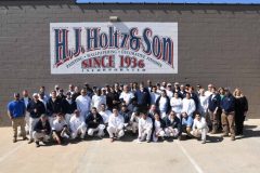 HJ-Holtz-Team-Image-2018-1030x686