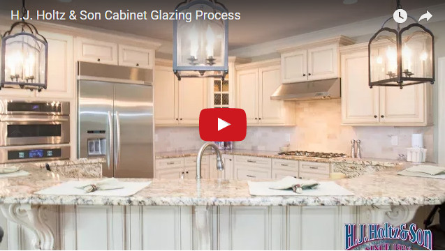 Kitchen Cabinet Painting Light, How To Antique Cabinets With Glaze
